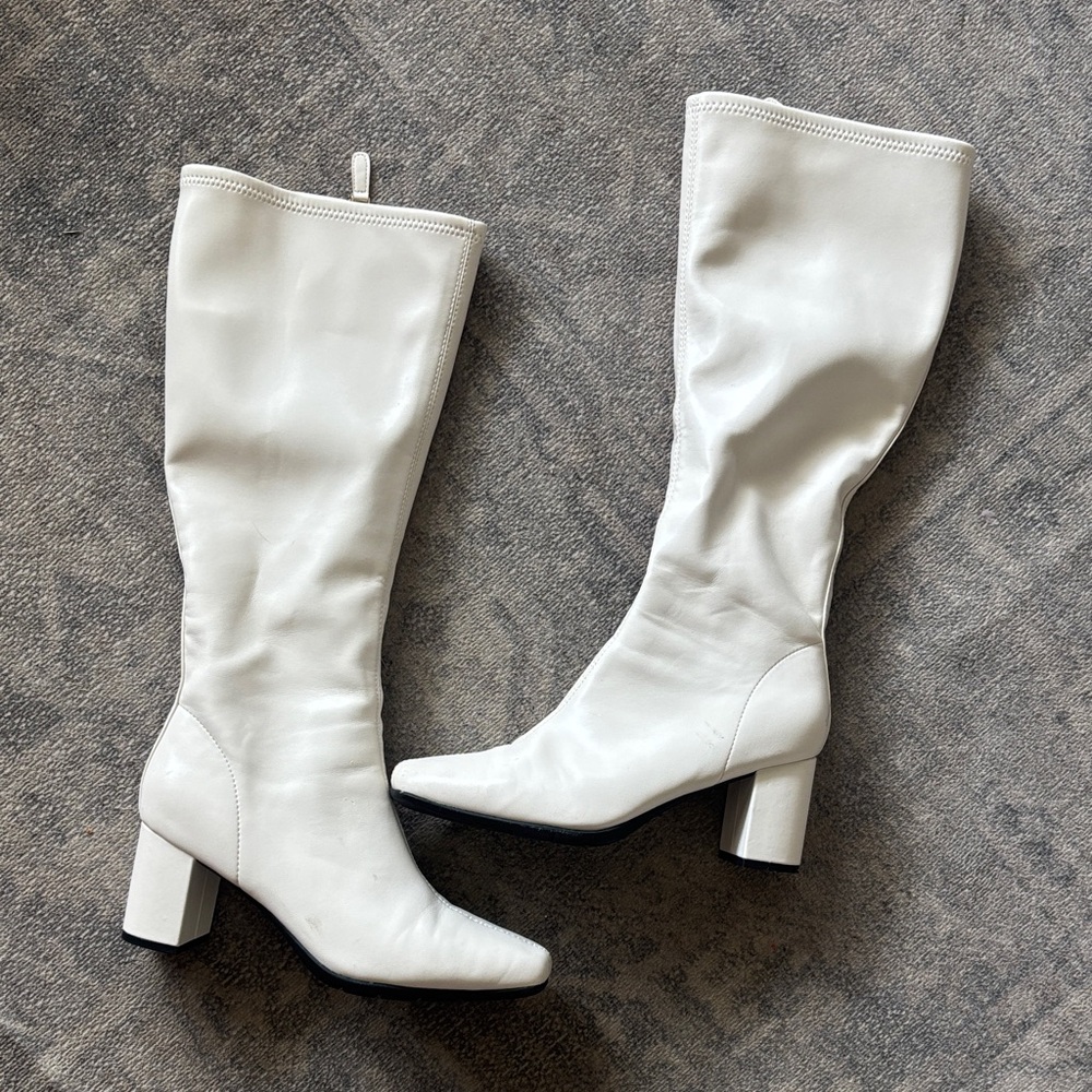 Aerosoles White Mid-Calf Block Heel Women's Boots
